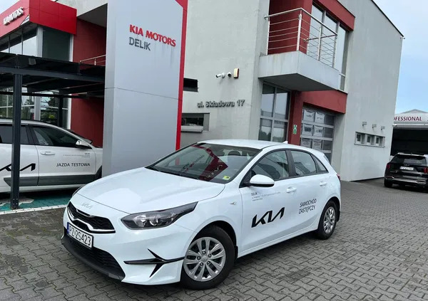 łódzkie Kia Ceed cena 77900 przebieg: 17500, rok produkcji 2022 z Ćmielów